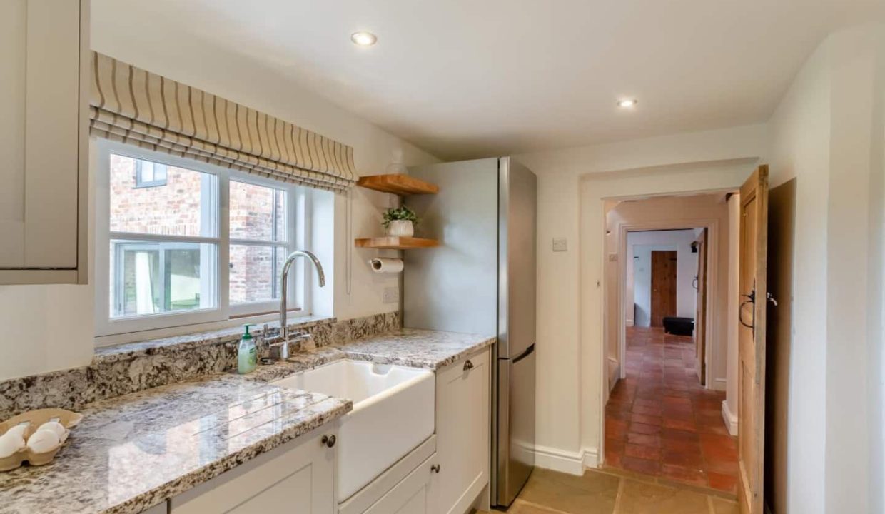 dfff6ade-0100-4b99-a0ae-0b24325f9d4e[1]